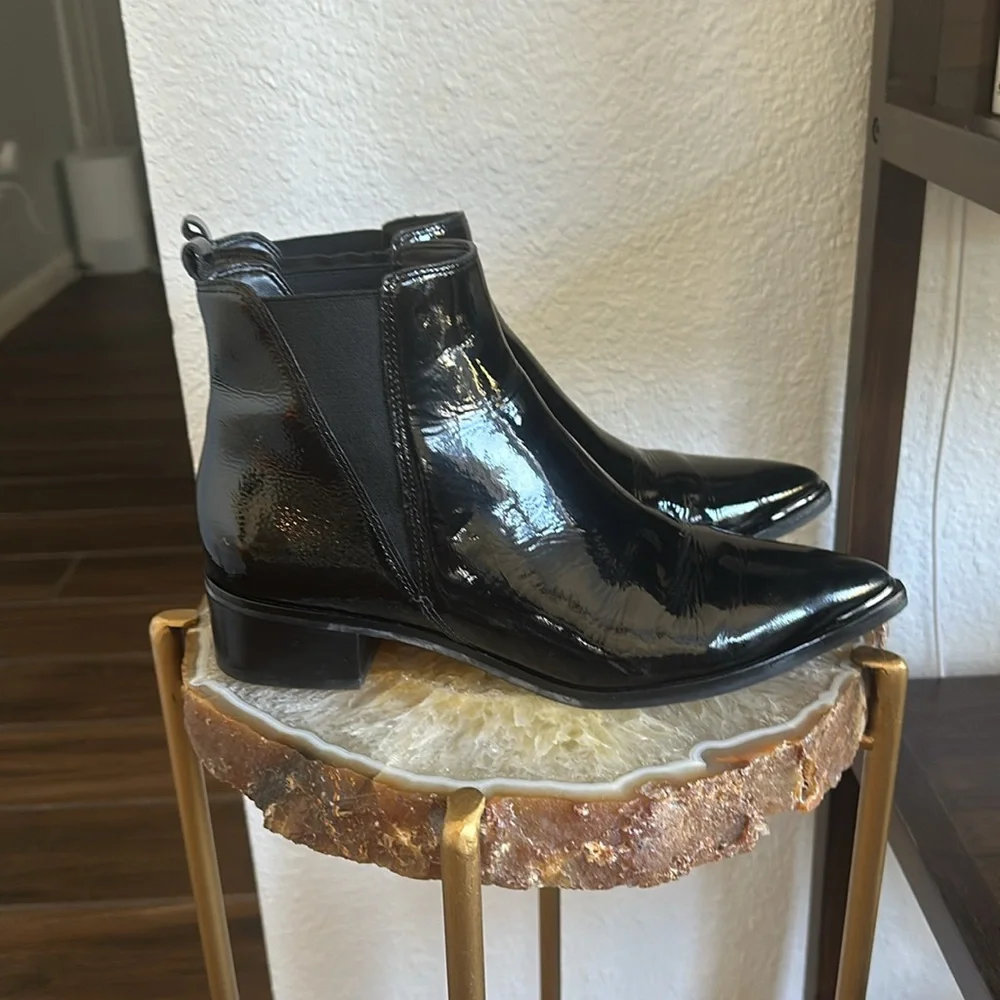 Marc Fisher Black patent leather Chelsea boots - Picture 2 of 5